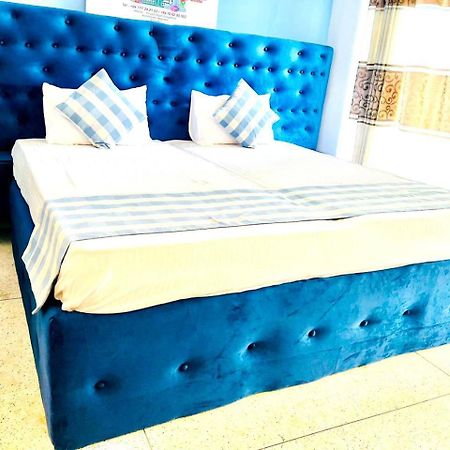 Sea Beach Resort Negombo Bagian luar foto