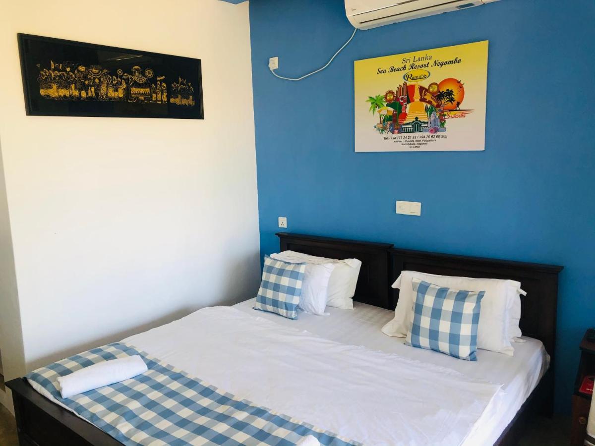 Sea Beach Resort Negombo Bagian luar foto