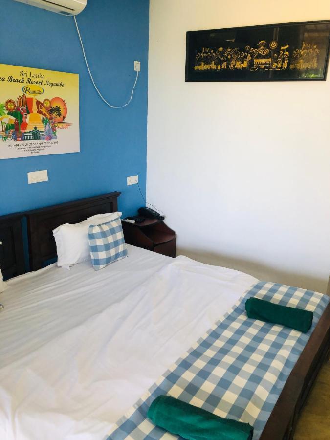 Sea Beach Resort Negombo Bagian luar foto