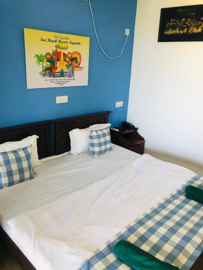 Sea Beach Resort Negombo Bagian luar foto