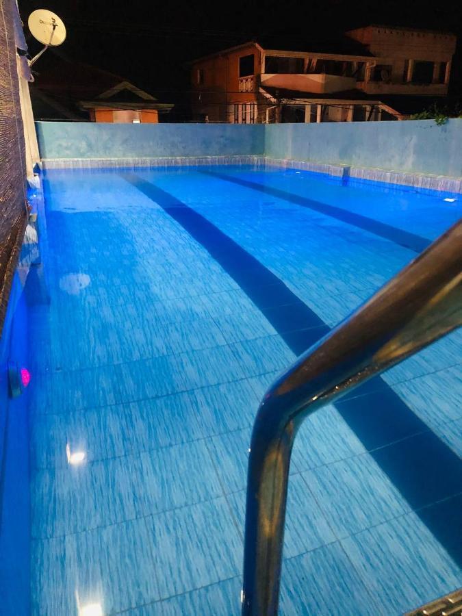 Sea Beach Resort Negombo Bagian luar foto